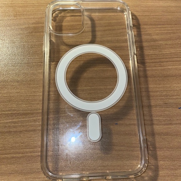 amCase Clear Case with Built-in Magnets Compatible - Picture 1 of 1